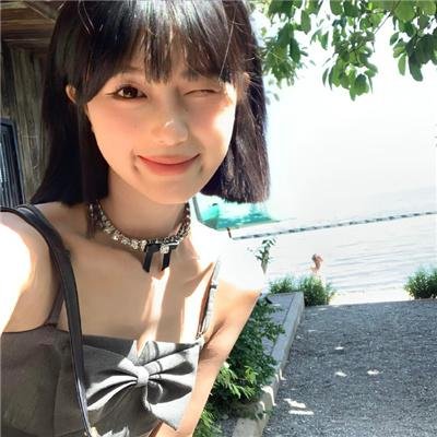 舒莎摇摇